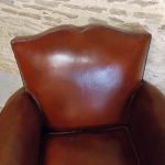 Fauteuil club cuir ancien dossier moustache - Detail 1