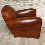 Fauteuil club ancien dossier arrondi - Detail 3