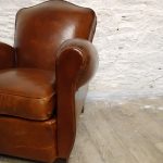Fauteuil club dossier chapeau de gendarme - Detail 2