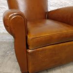 Fauteuil club dossier moustache - Detail 1