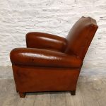Fauteuils club ancien dossier moustache - Detail 3